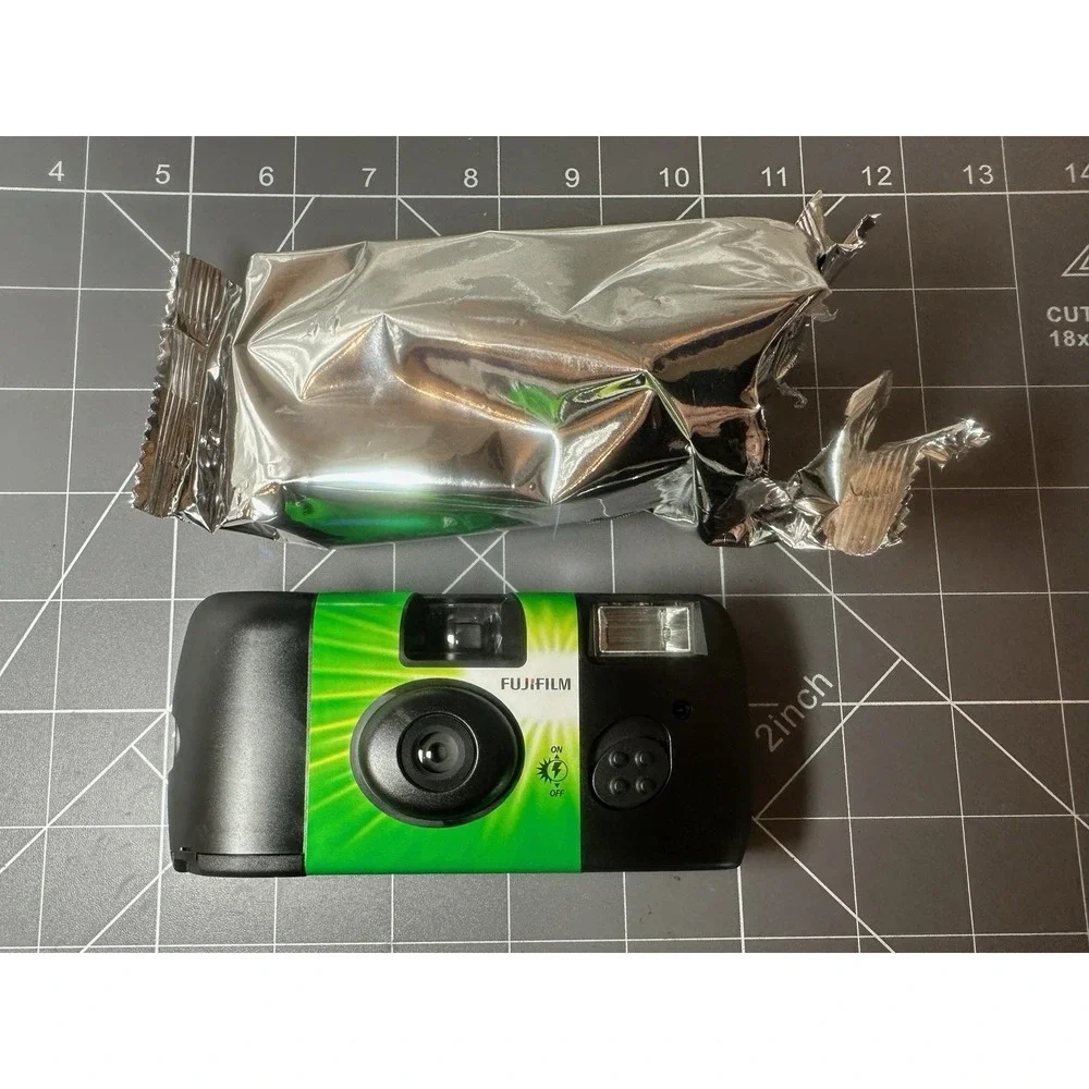 Disposable Camera Fujifilm 35mm Single Use Film Point/Shoot 27 Exp Open Box